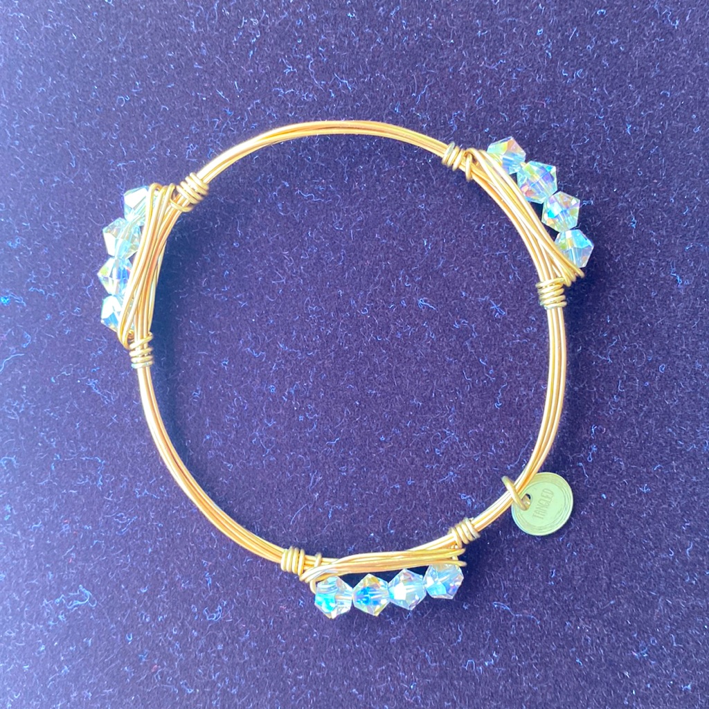 Gold Wire Bracelet With Clear Beads.